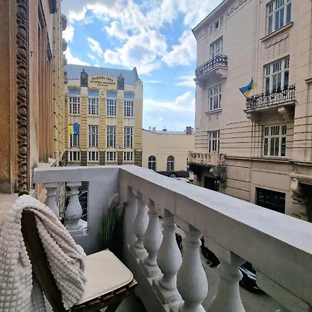 شقة Leoclassic With Balcony In Center *